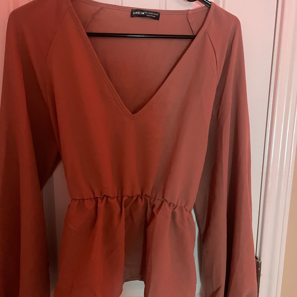 mauve cinched tie-up long sleeve top